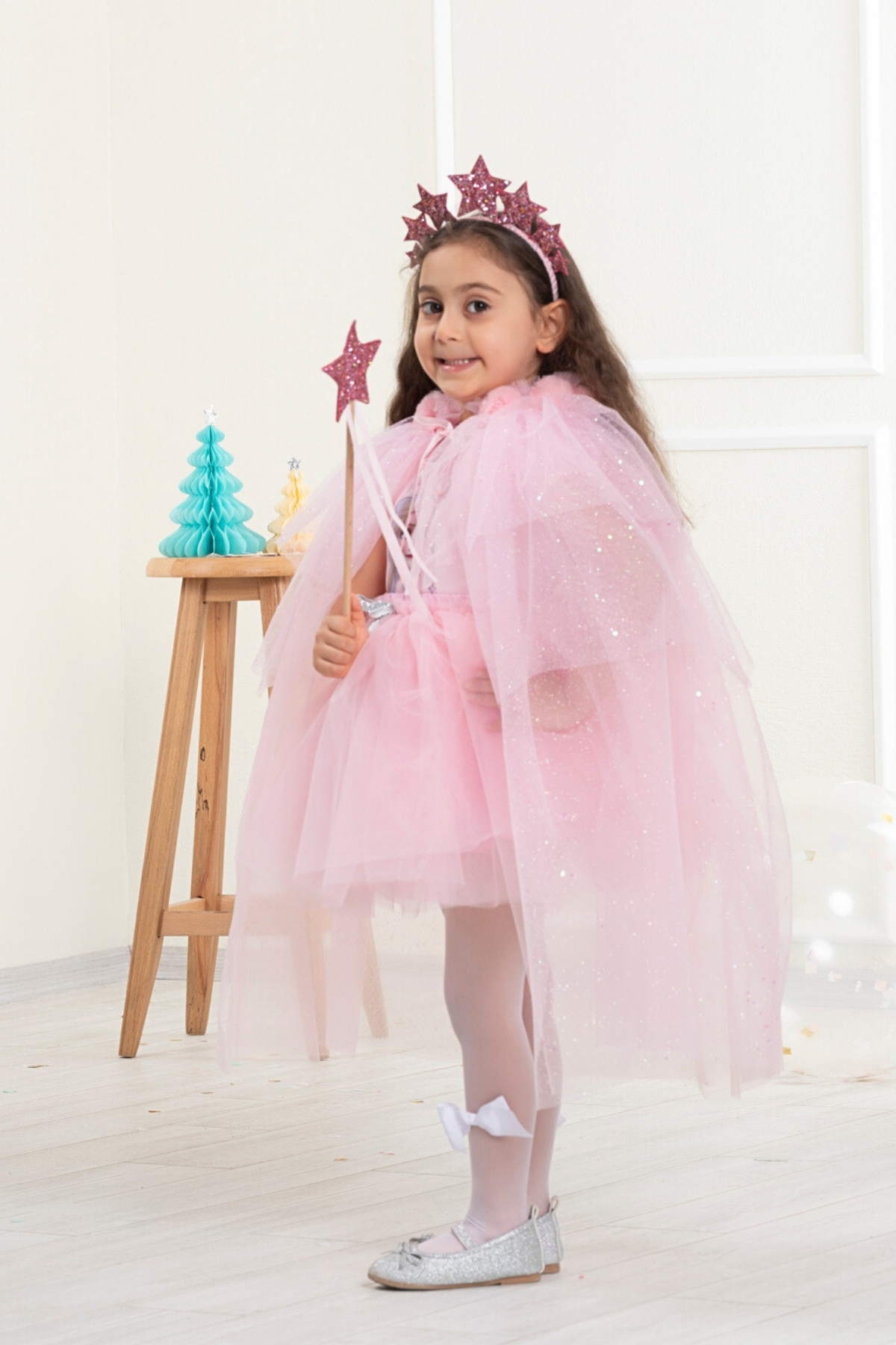 Pon Pon Yakalı 3 Katmanlı Parti Pelerini-Pembe Renk / 3-10 Yaş